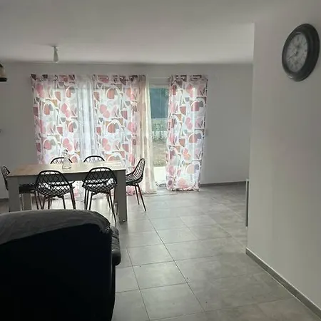 T3 Rez De Jardin Apartamento *
