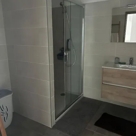 Apartamento T3 Rez De Jardin Lucciana (Corsica)